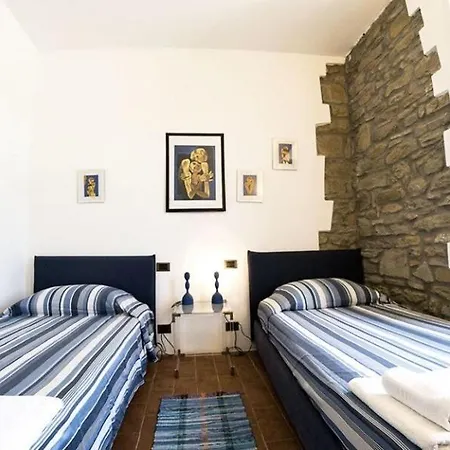 Torreone Sleeps 11 Pool Air Con Wifi