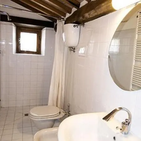 Torreone Sleeps 11 Pool Air Con Wifi וילה קורטונה
