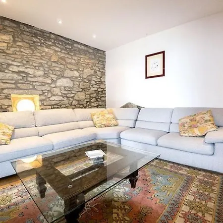 וילה Torreone Sleeps 11 Pool Air Con Wifi קורטונה